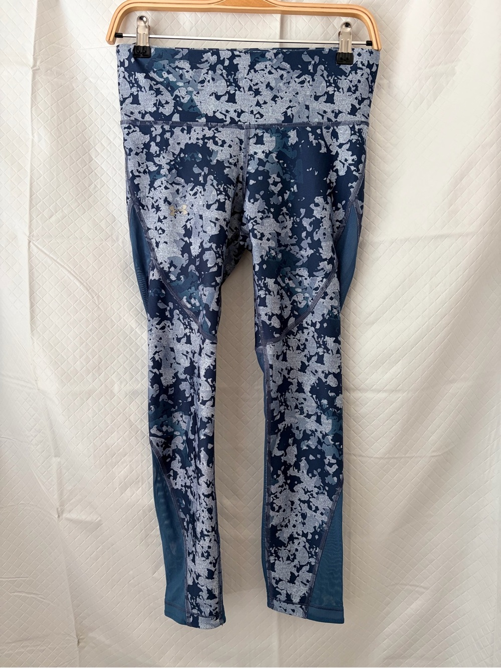 Under Armour Navy and Light Blue Camo Compression Leggings